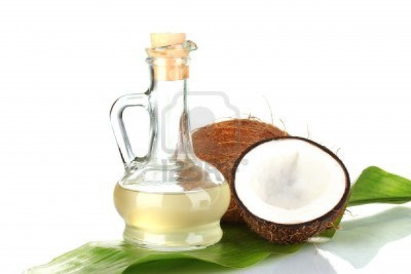 aceite de coco en la cosmetica natural